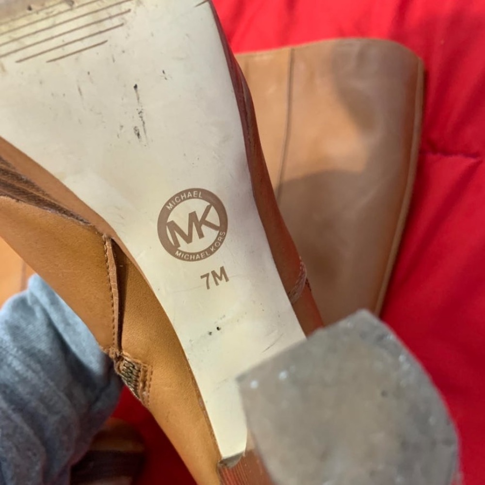 Michael Kors heeled leather boots - Picture 3 of 4